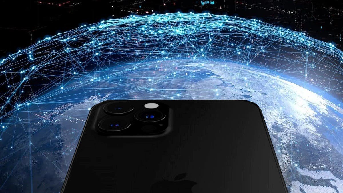 iPhone 13 может получить поддержку спутниковых звонков