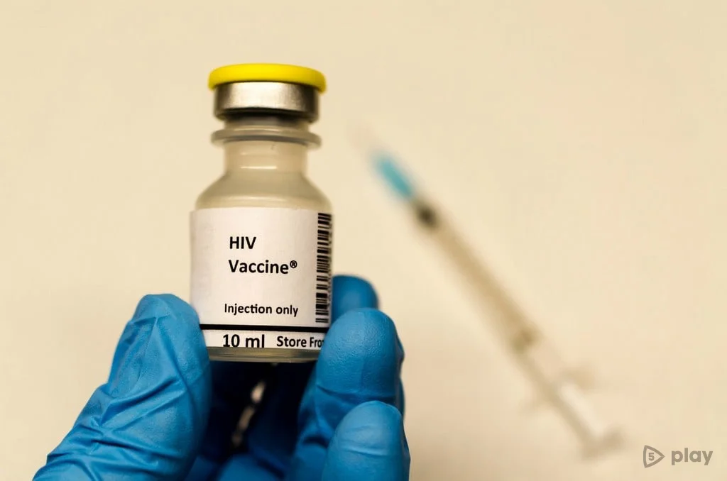 HIV mRNA vaccines begin human trials
