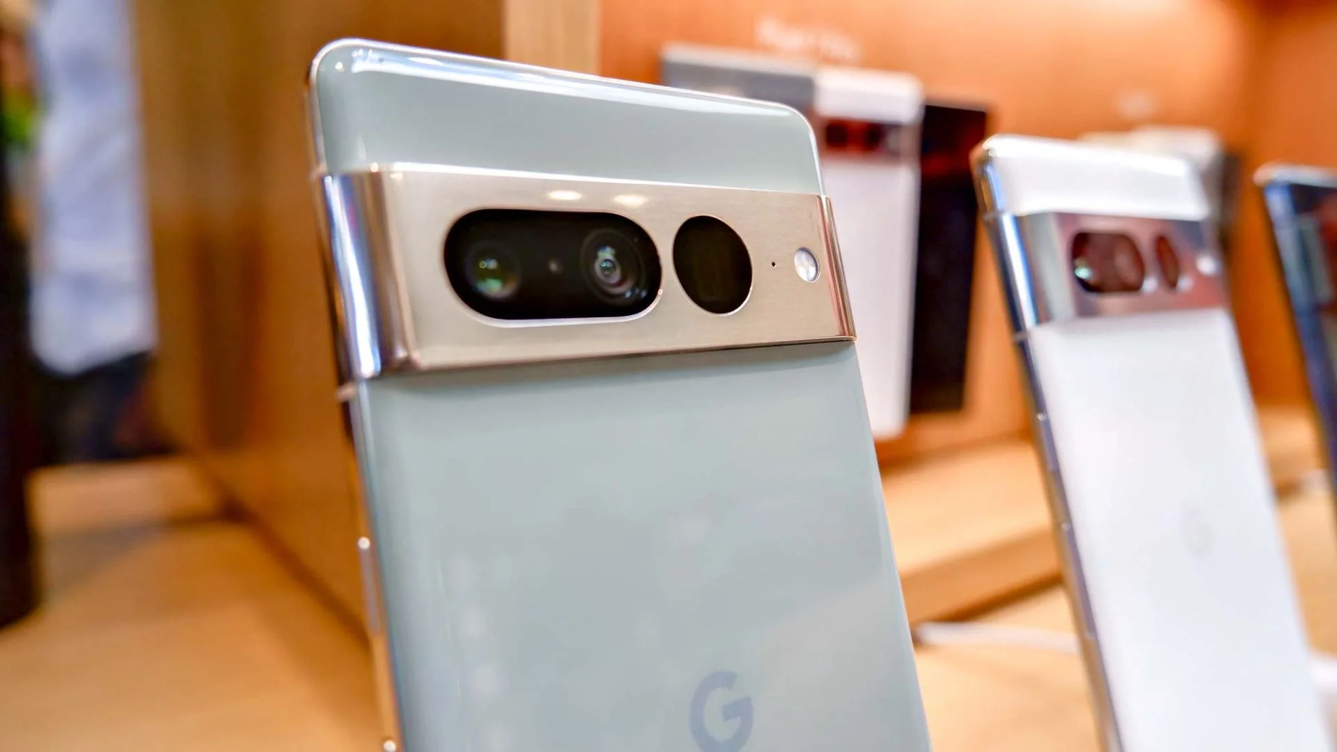 The digital zoom capabilities of the Google Pixel 7 Pro camera showed in new pictures