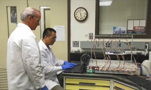 Специалисты из NASA разработали инновационный аккумулятор, в котором нет лития