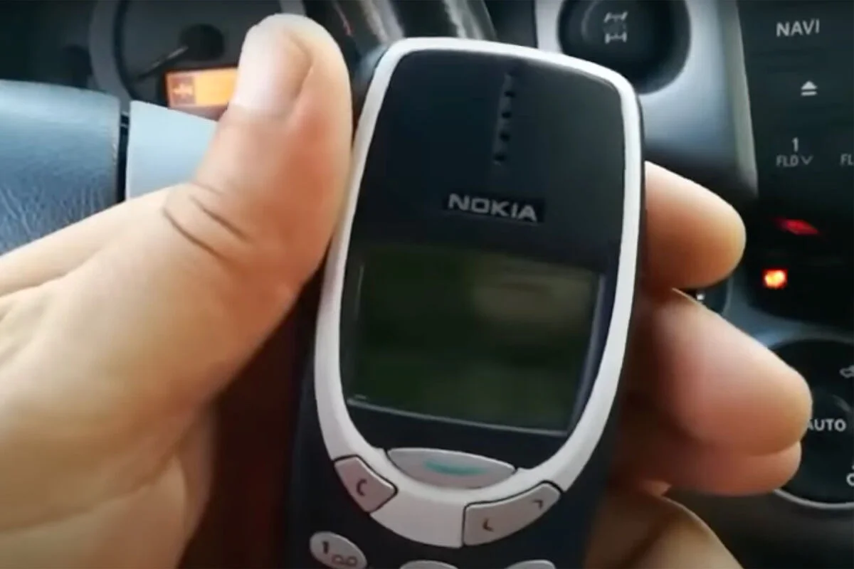 Car thieves use Nokia 3310 to steal