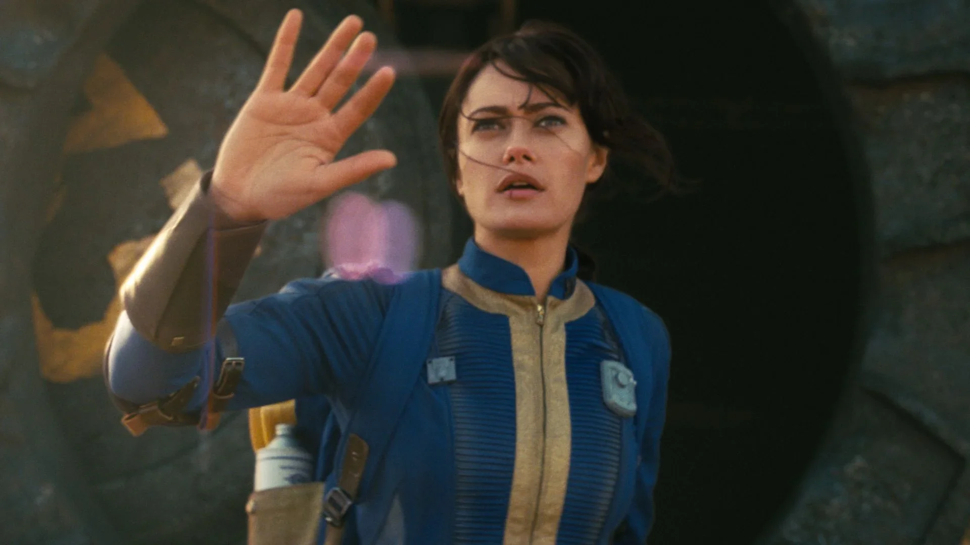 Marvel artist showed the heroine Lucy from the Fallout series in comic book style