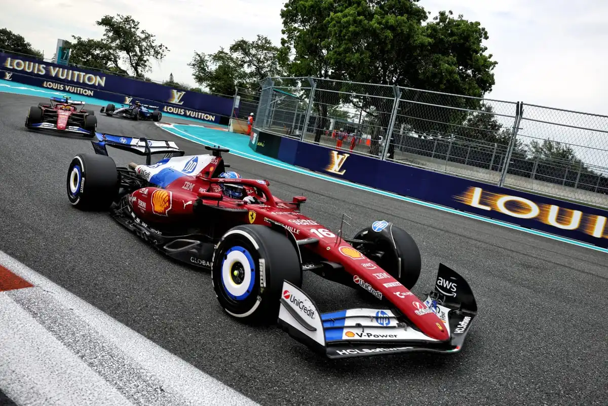 Electronic Arts and Codemasters studio presented the first gameplay of the racing simulator F1 25