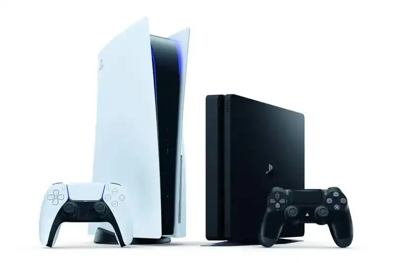 PlayStation 5 Surpasses PS4 in Active Players for the First Time